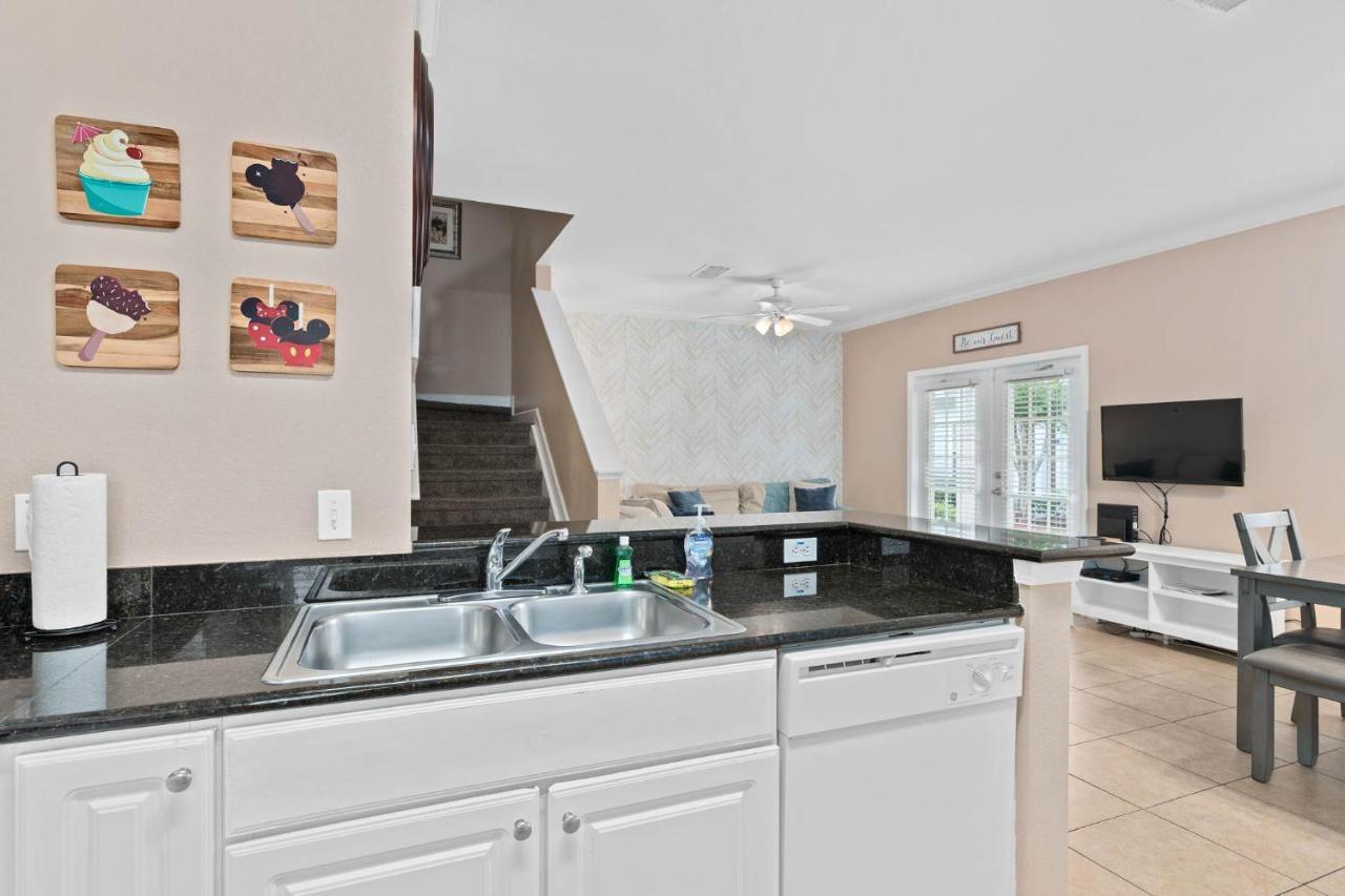 Charming Townhouse With 2 King Suites & Amazing Pool Only 10 Mins To Disney Kissimmee Buitenkant foto